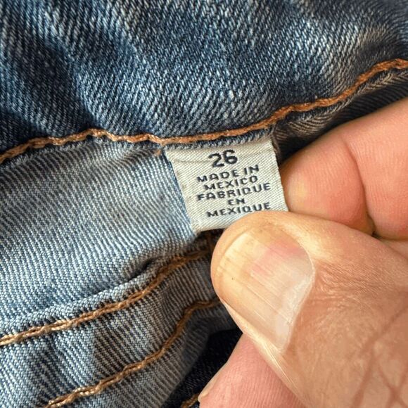 True Religion Women's Slim Straight with Flap Pockets Denim Jeans Blue Size 26 - Picture 5 of 10